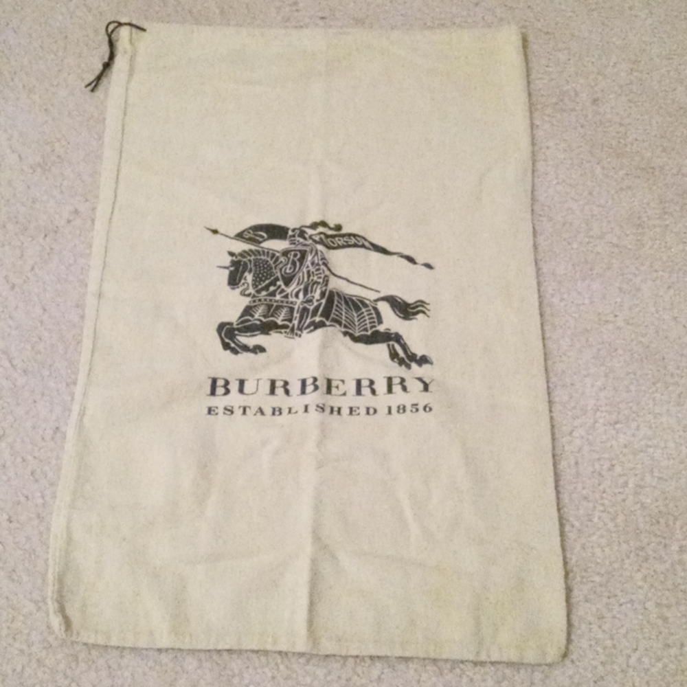 Burberry dust bag